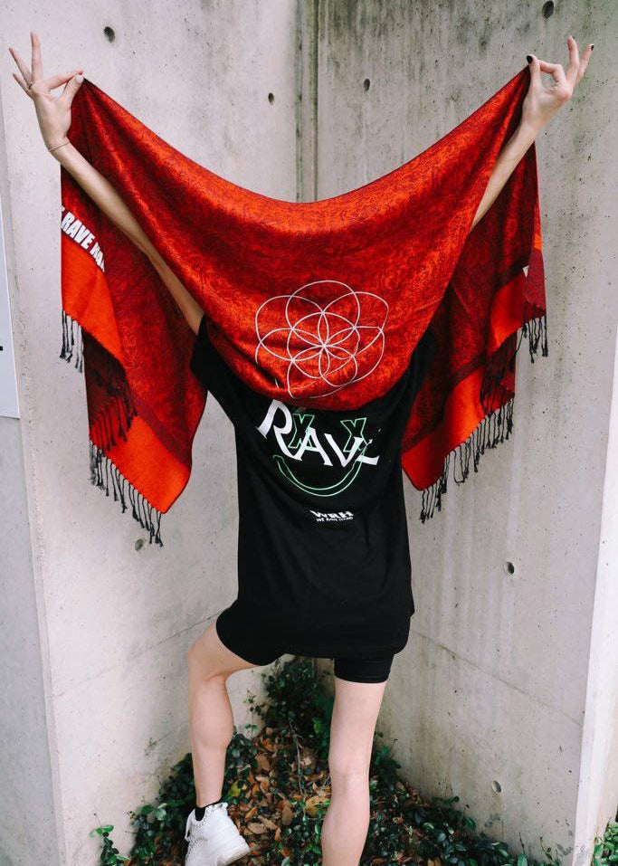 Red Circle Of Life Pashmina