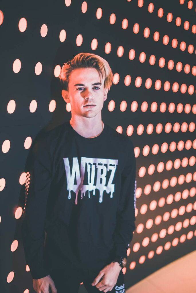 WUBZ Long Sleeve T-Shirt