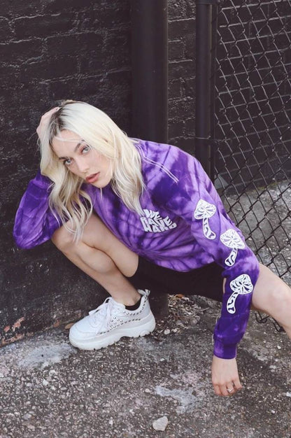 Wavy Vibes Tie Dye Long Sleeve